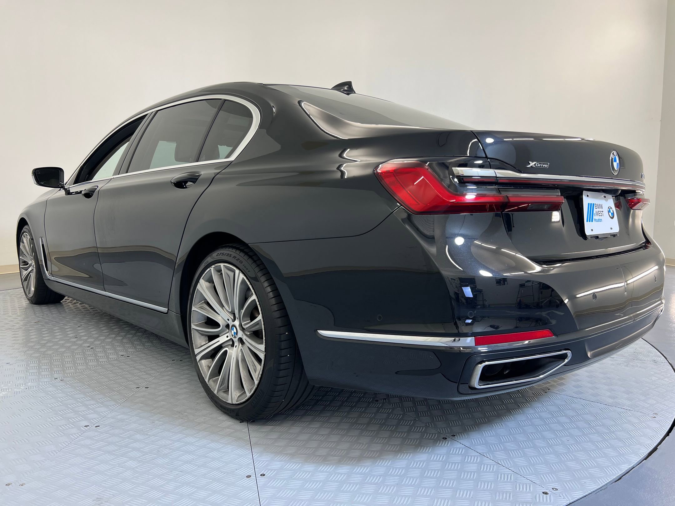 2022 Bmw 750i xDrive photo 3