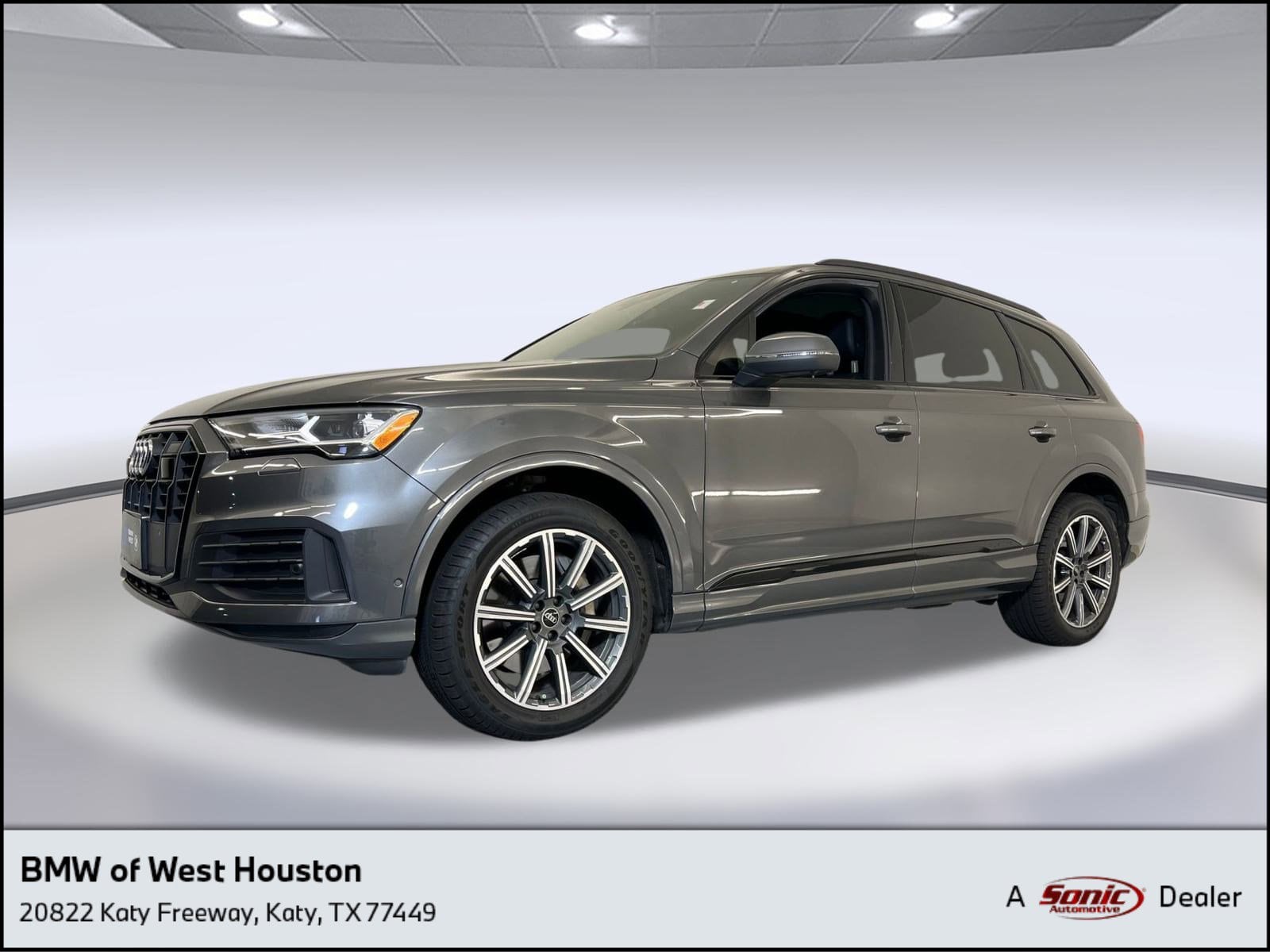 2022 Audi Q7 Premium Plus's photo