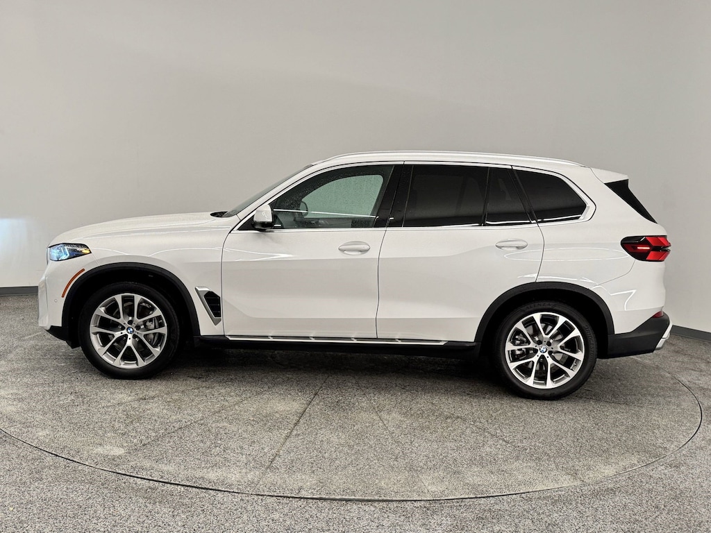 Used 2024 BMW X5 xDrive40i SUV