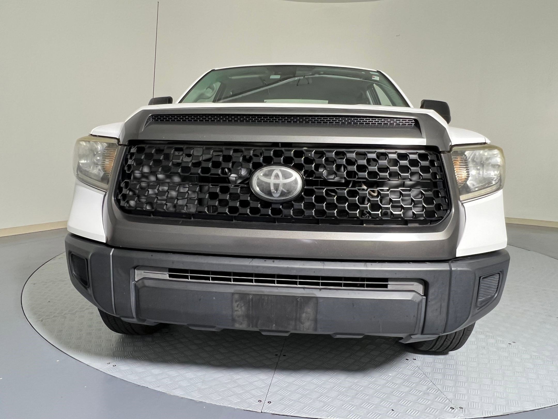 2018 Toyota Tundra SR photo 4