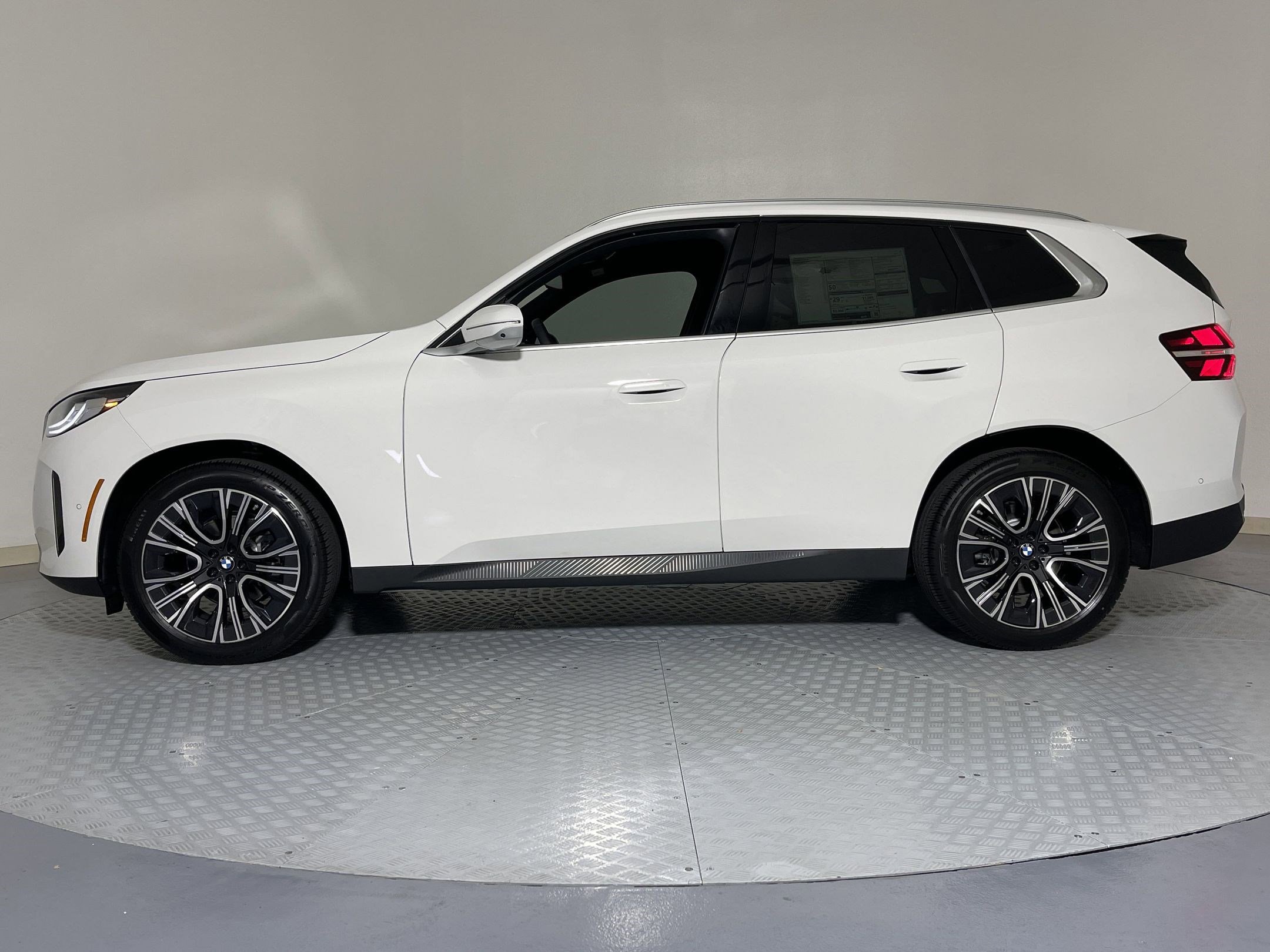 2025 Bmw X3 30x Drive photo 2