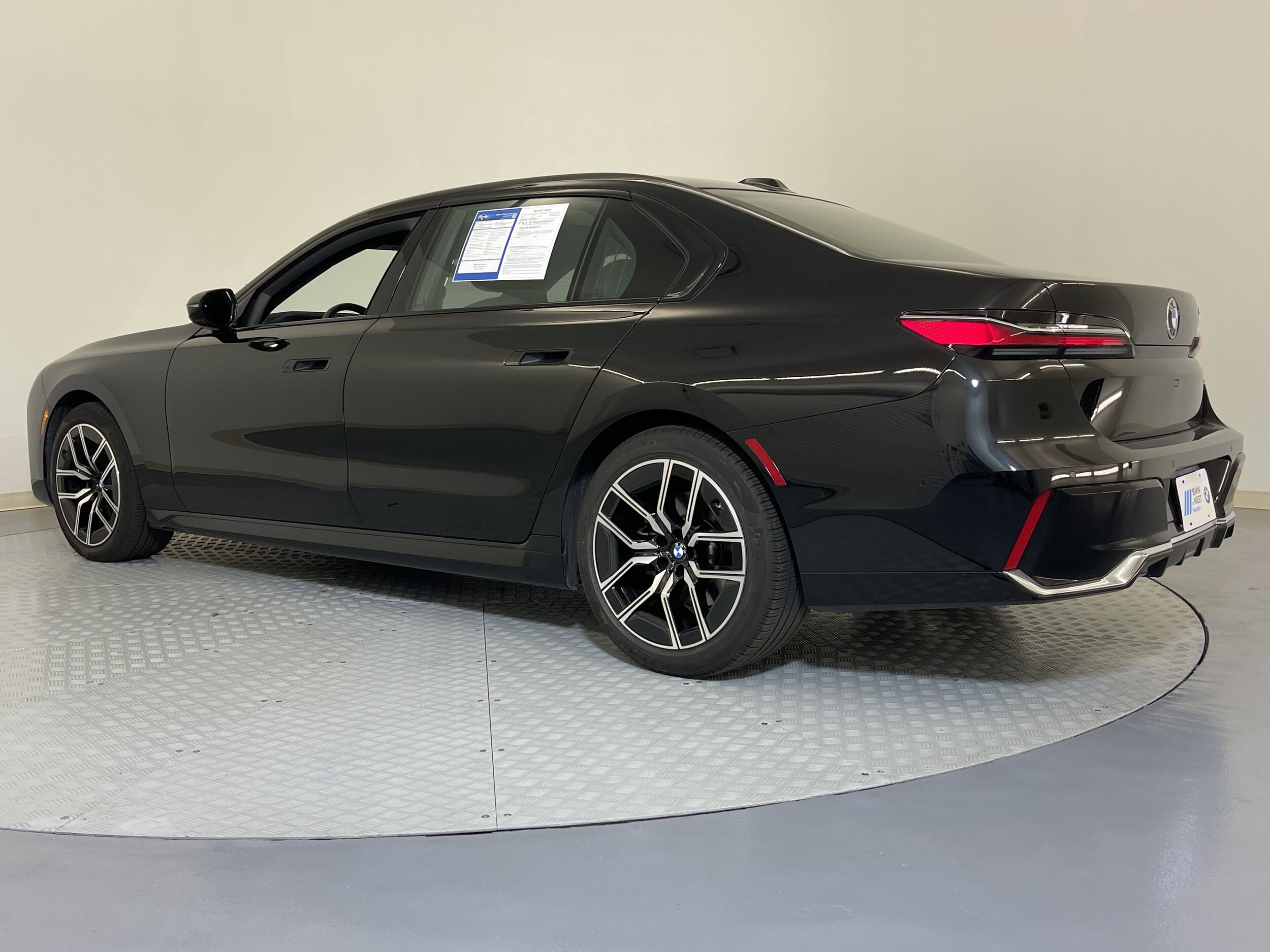 2024 Bmw 740i photo 4