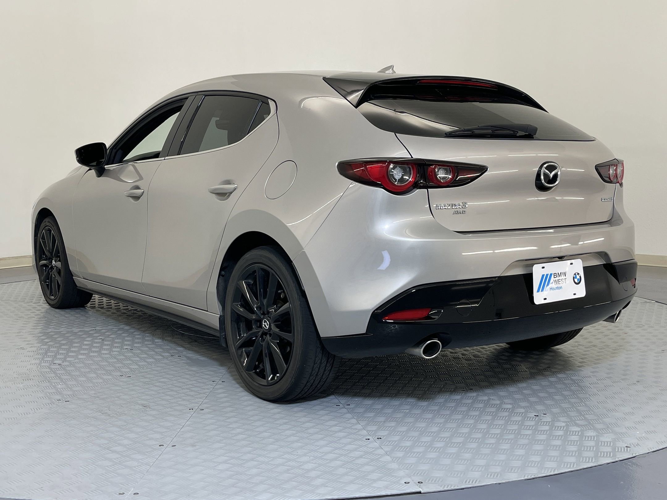 2023 Mazda Mazda3 Hatchback 2.5 s Premium photo 3