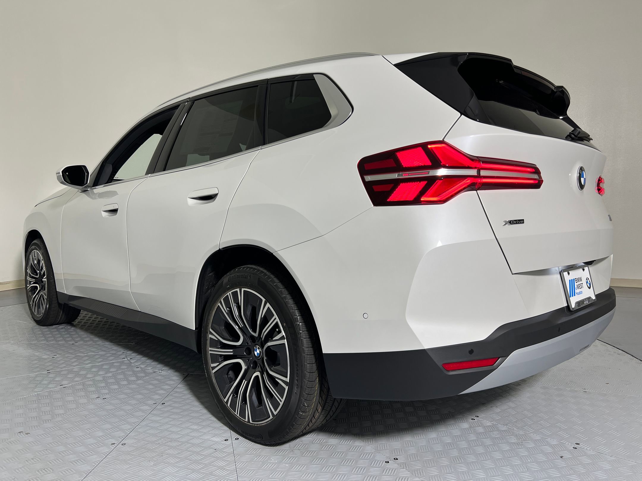 2026 Bmw X3 photo 3