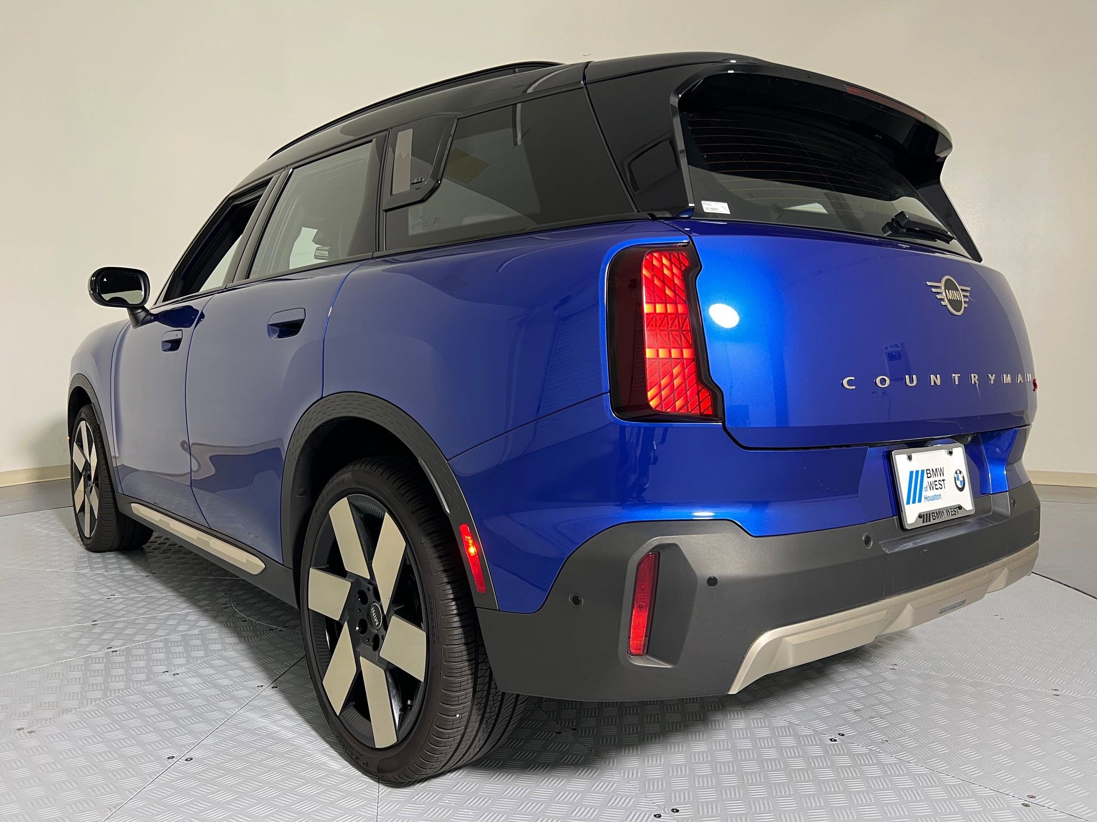 2025 Mini Countryman S photo 3