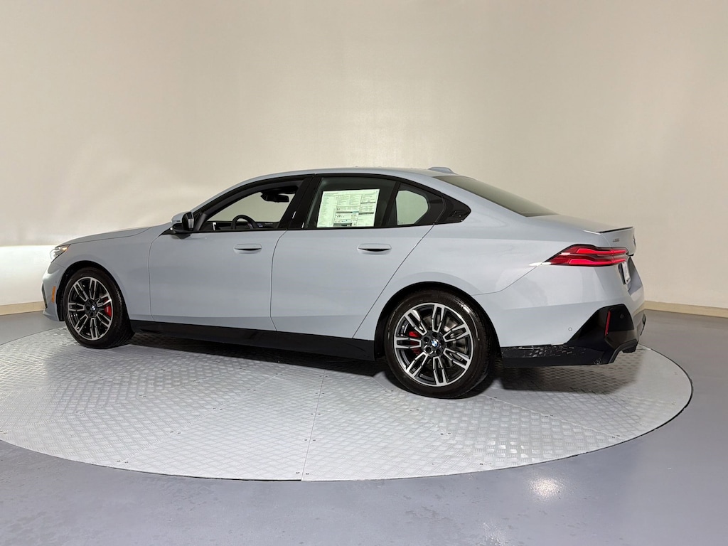 New 2027 BMW 540i xDrive Sedan
