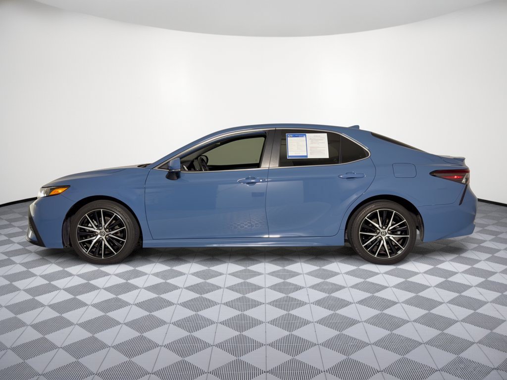 Used 2024 Toyota Camry SE Sedan