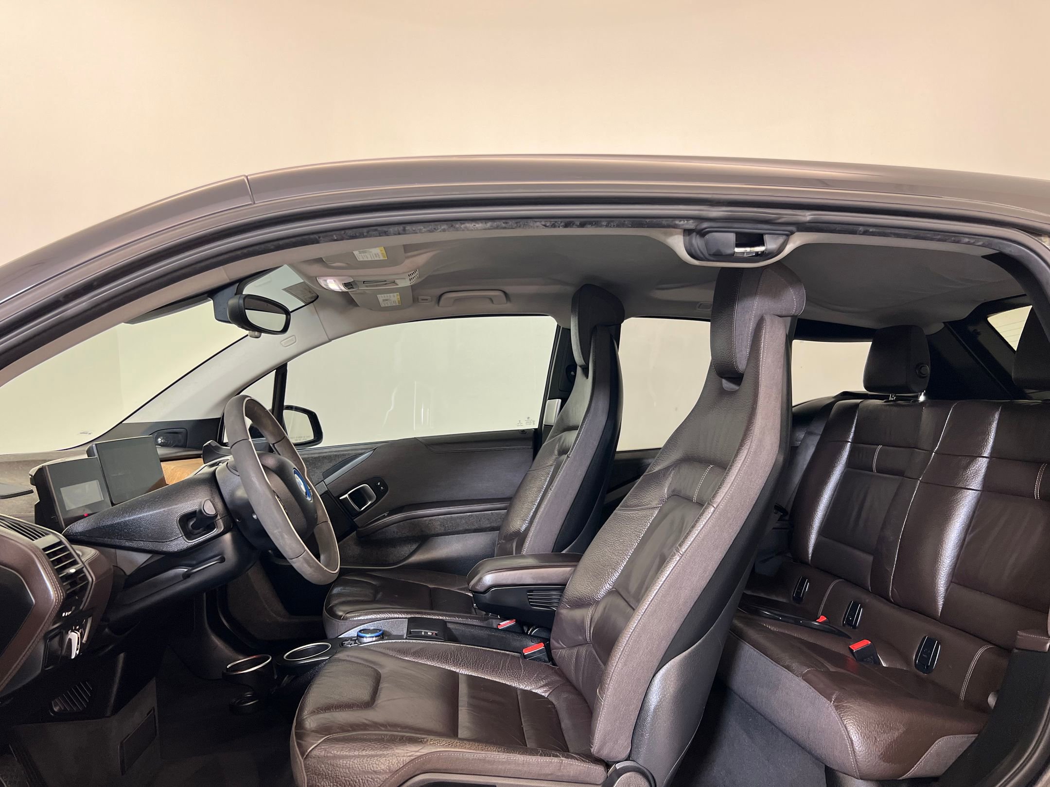 2015 Bmw i3 3-Series photo 2