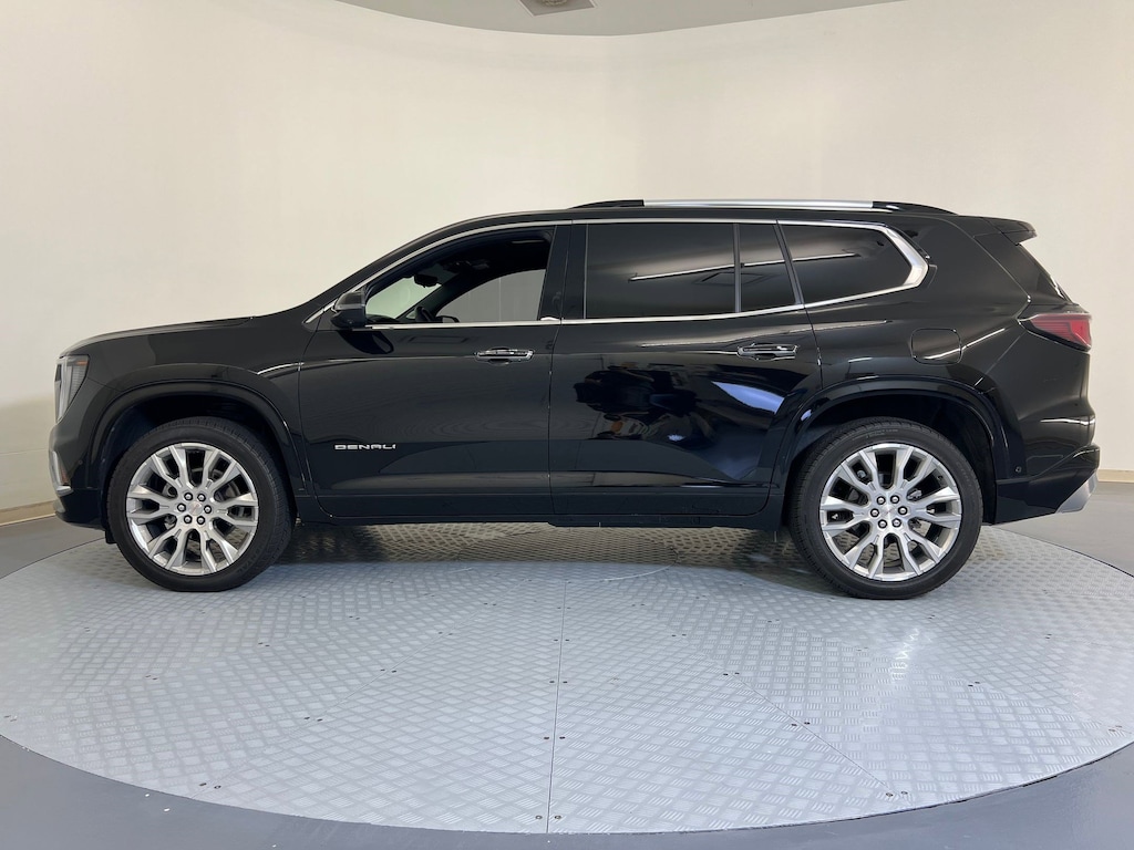 Used 2024 GMC Acadia Denali SUV