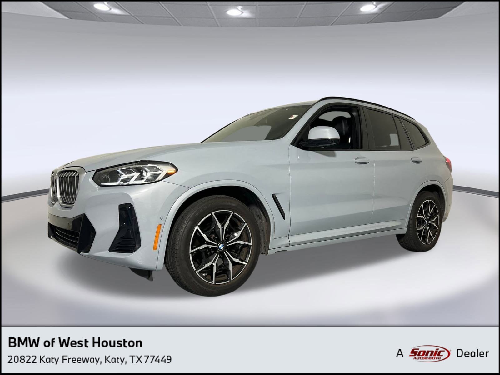 2023 BMW X3 30i's photo