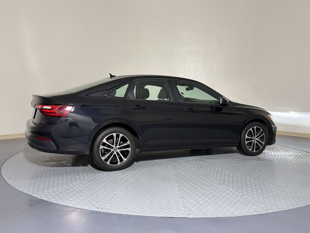Used 2024 Volkswagen Jetta 1.5T Sport Sedan