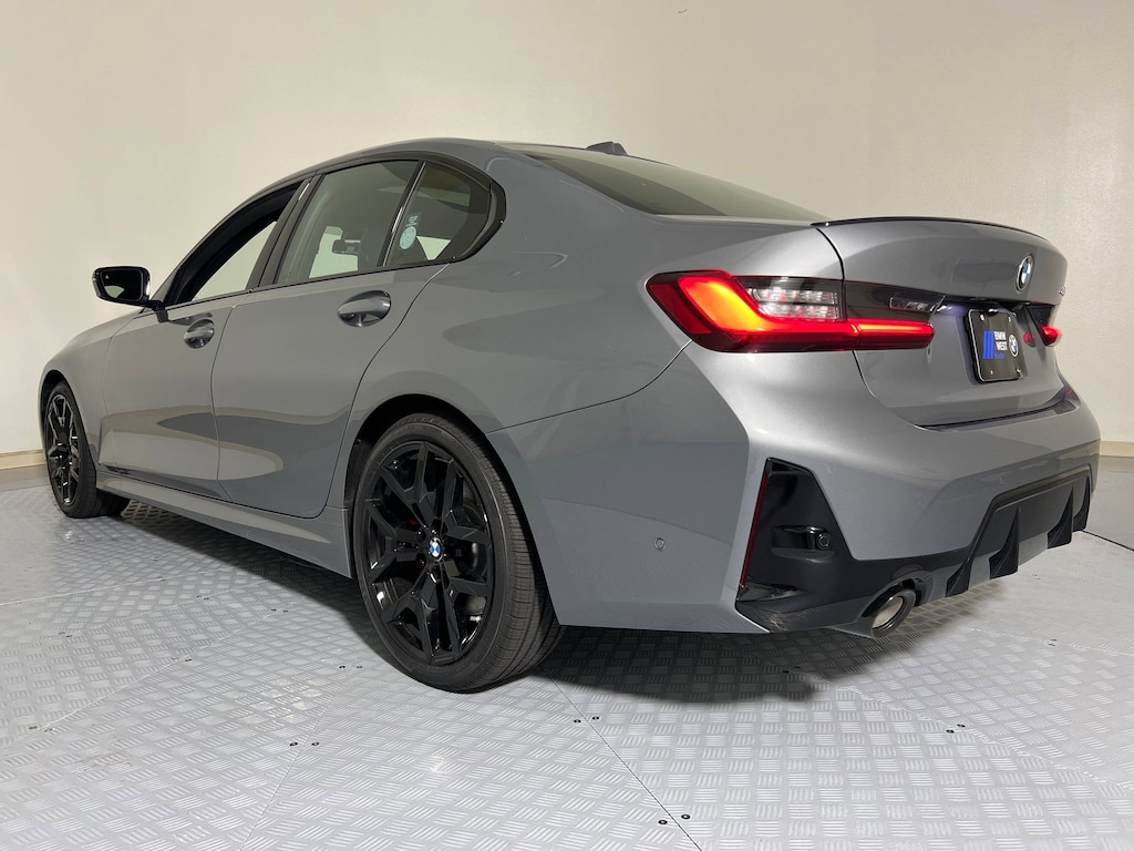 New 2026 BMW 330i NA Sedan