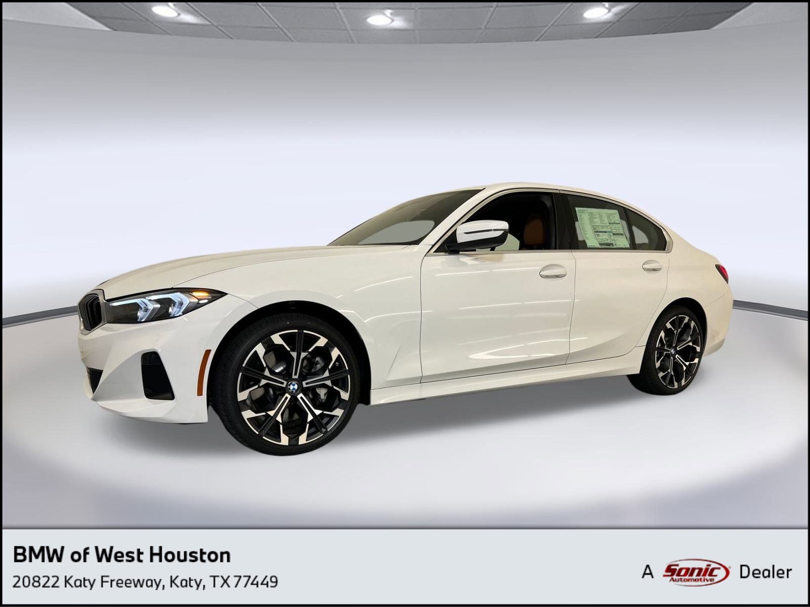 2025 BMW 3 Series 330i's photo