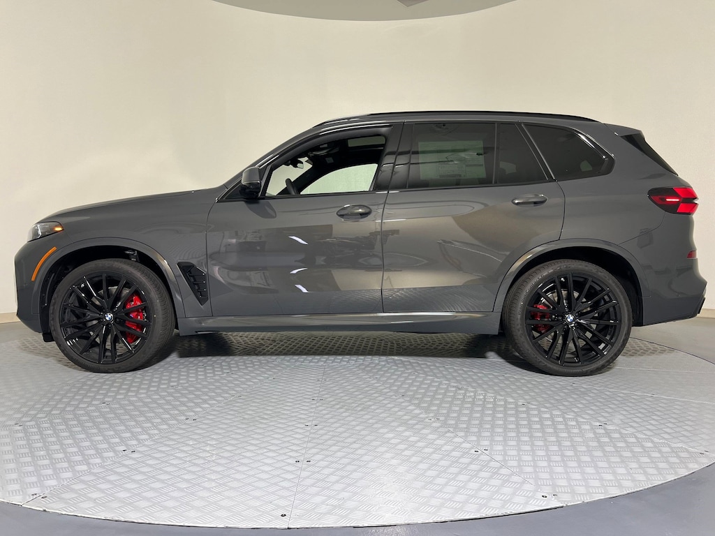 New 2026 BMW X5 sDrive40i SUV