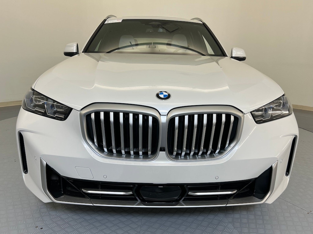 New 2026 BMW X5 sDrive40i SUV