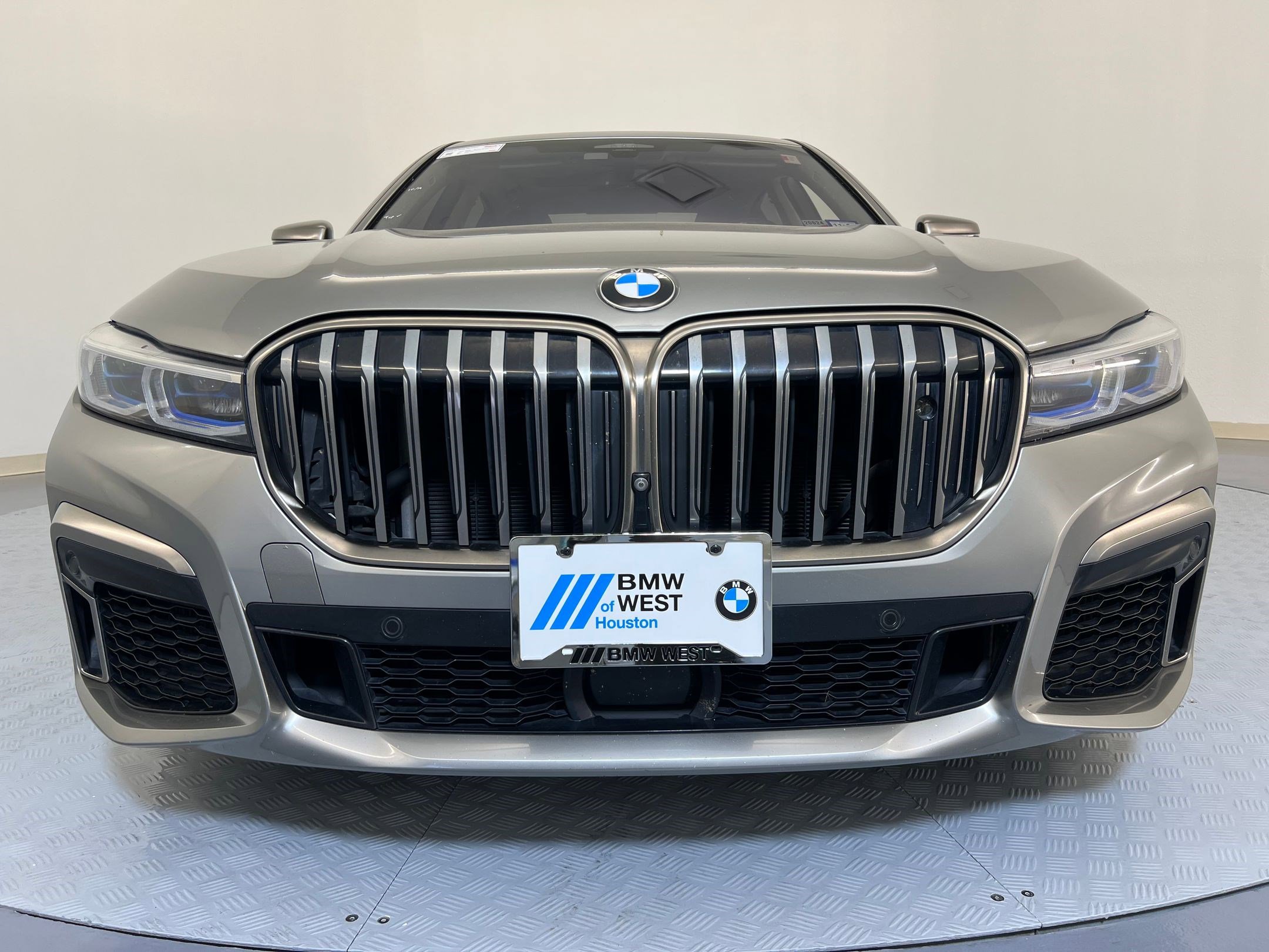 2020 Bmw M760i xDrive photo 4