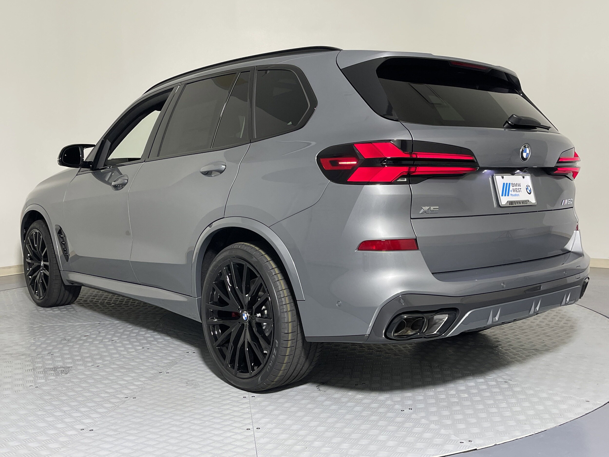 2026 Bmw X5 M60i photo 4