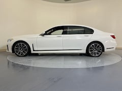 Used 2022 BMW 750i xDrive Sedan for sale in Houston