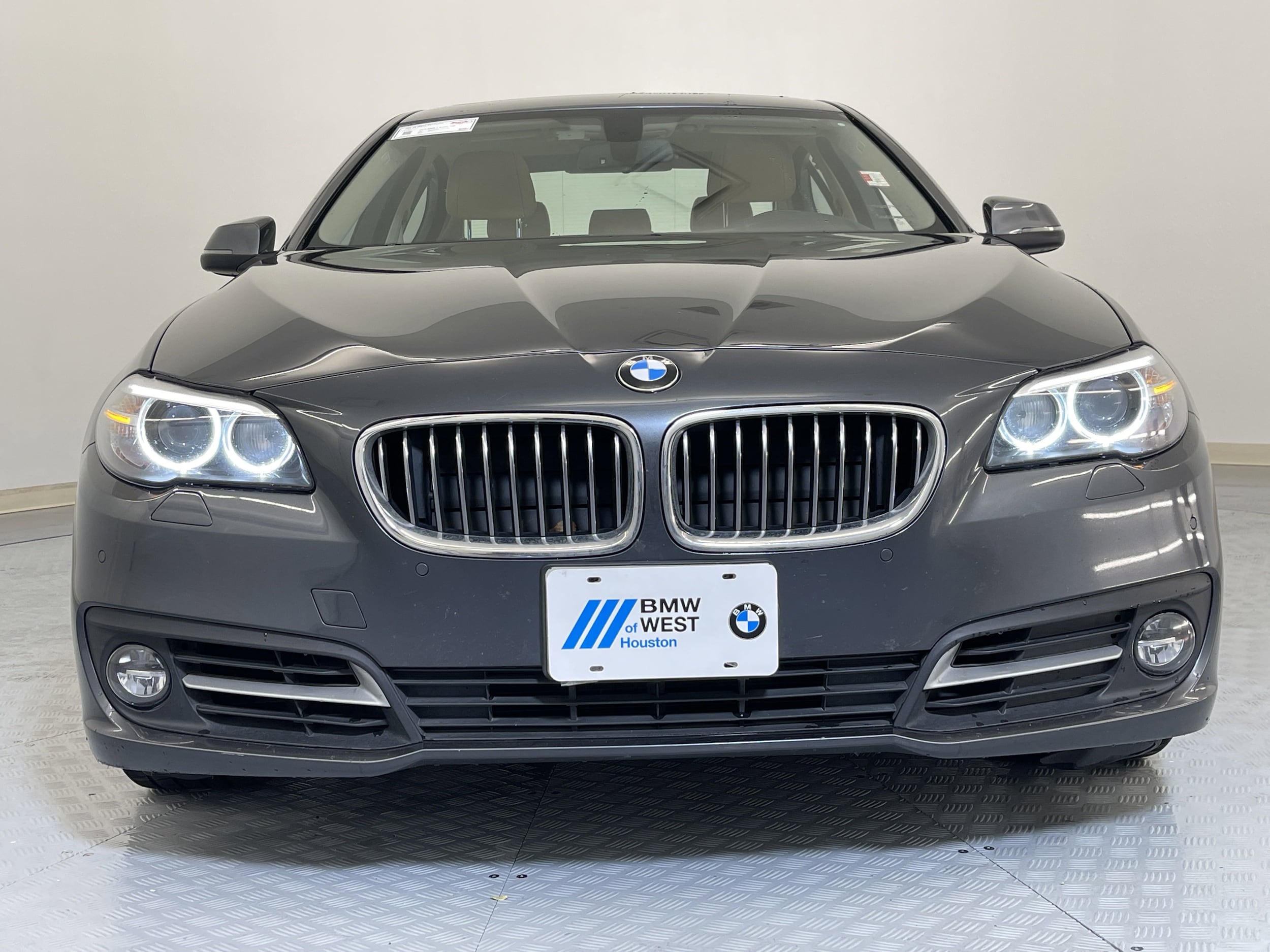 Used 2016 BMW 5 Series 528i with VIN WBA5A5C51GG353367 for sale in Katy, TX