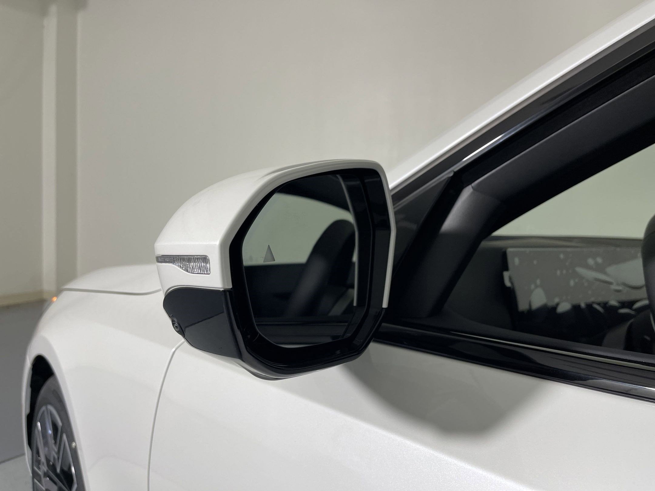 2026 BMW 5 Series 530i - Photo 22