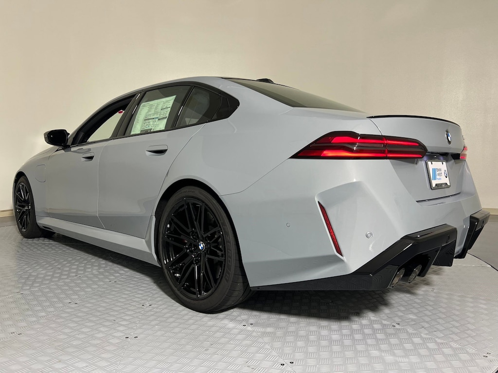 New 2026 BMW M5 Sedan