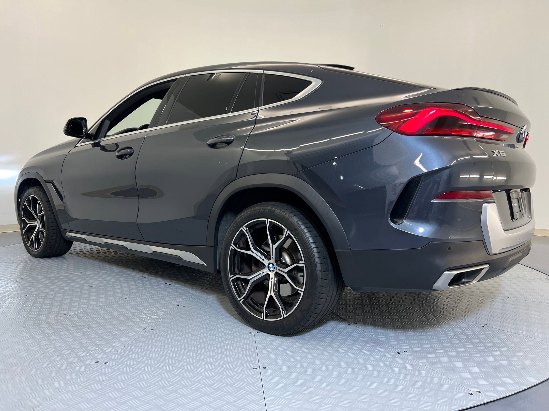 2022 Bmw X6 xDrive40i photo 3