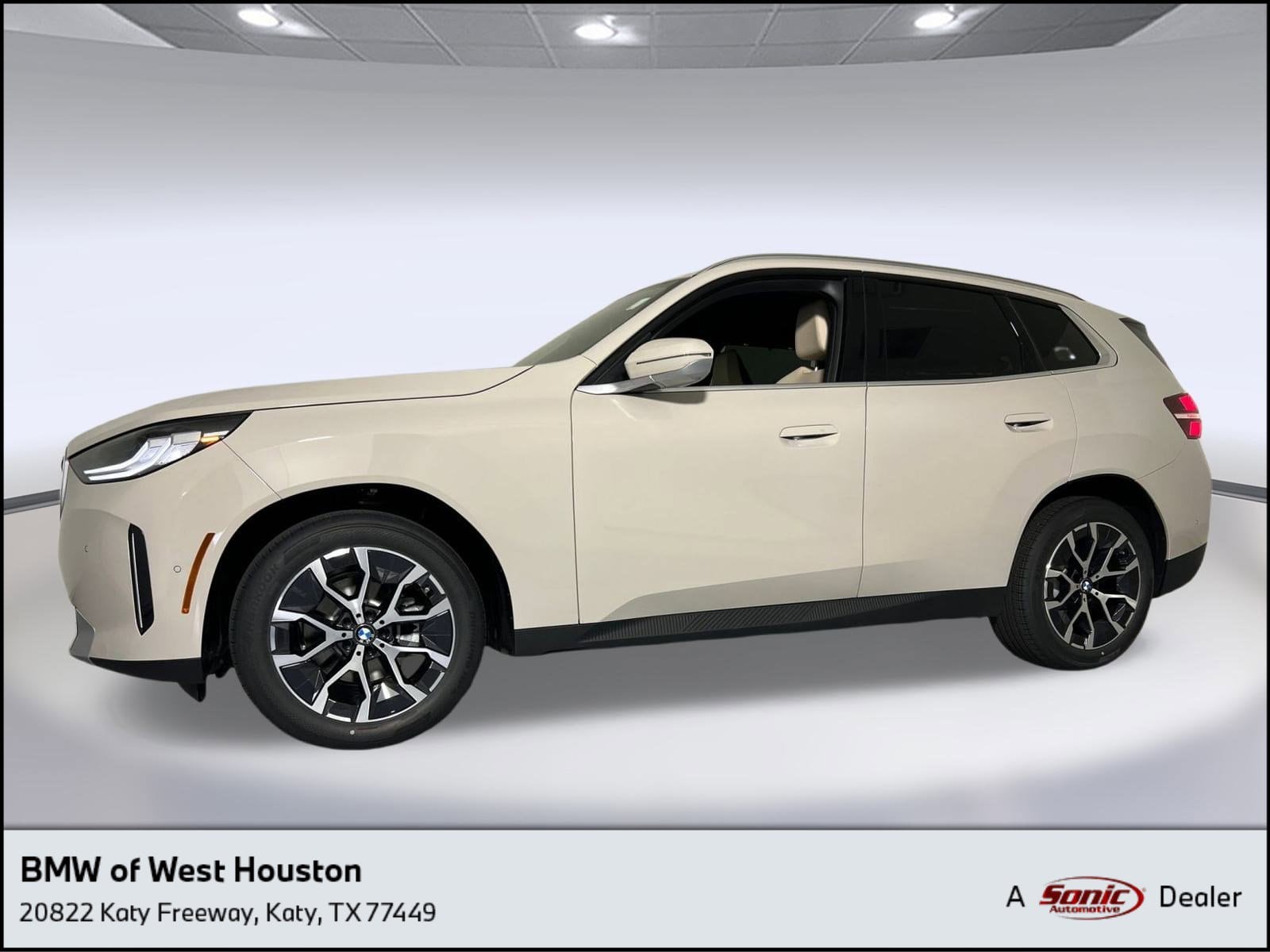 2026 BMW X3 30's photo