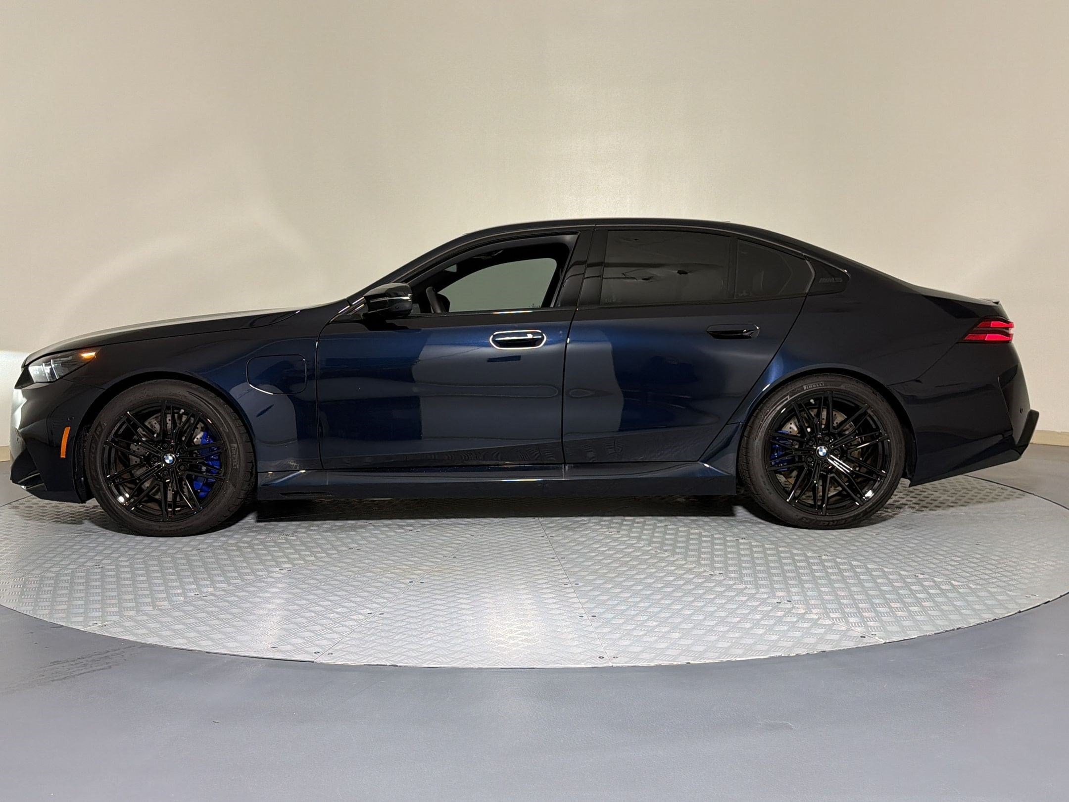 M5 Sedan