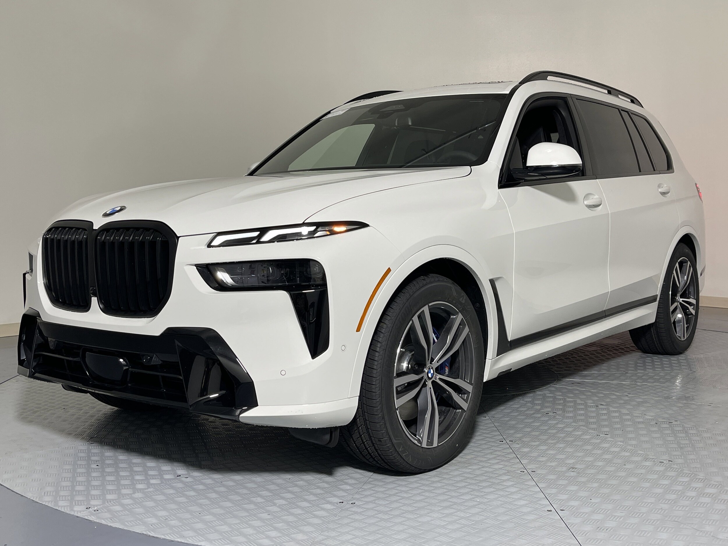 2026 Bmw X7 xDrive40i photo 3