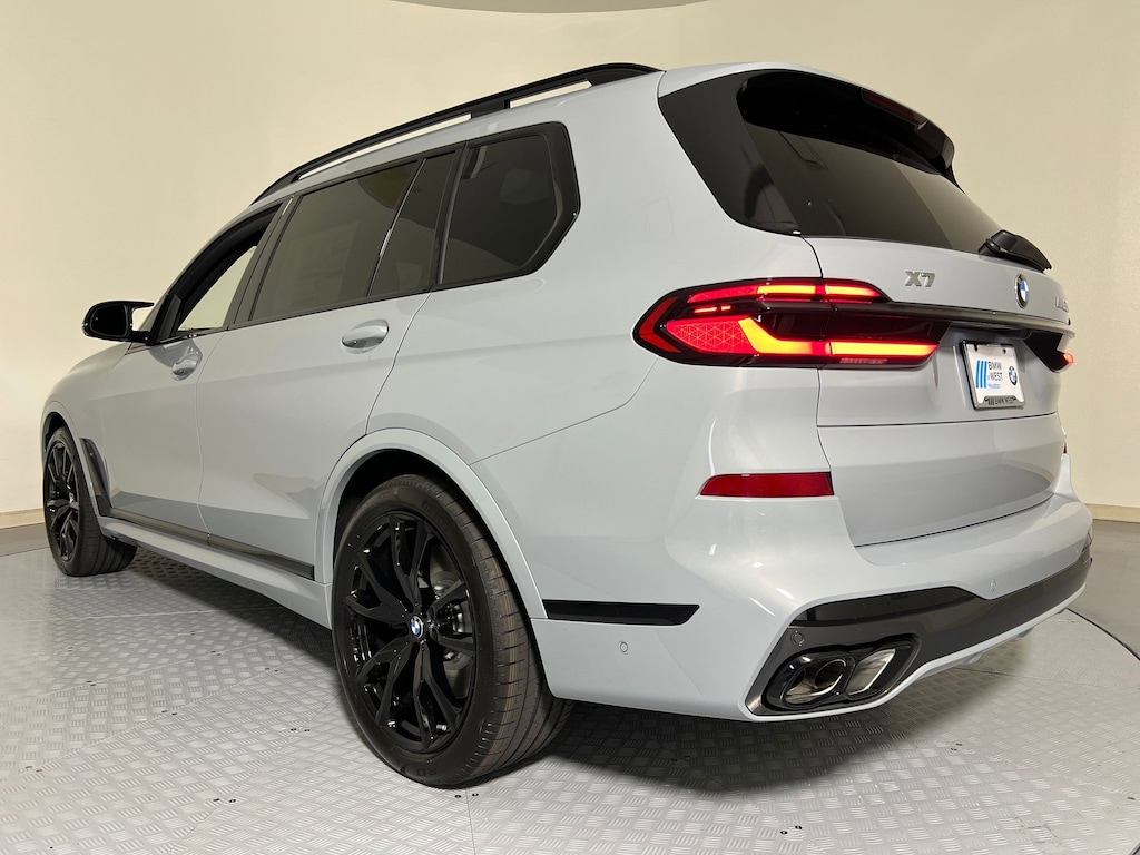 New 2026 BMW X7 M60i SUV
