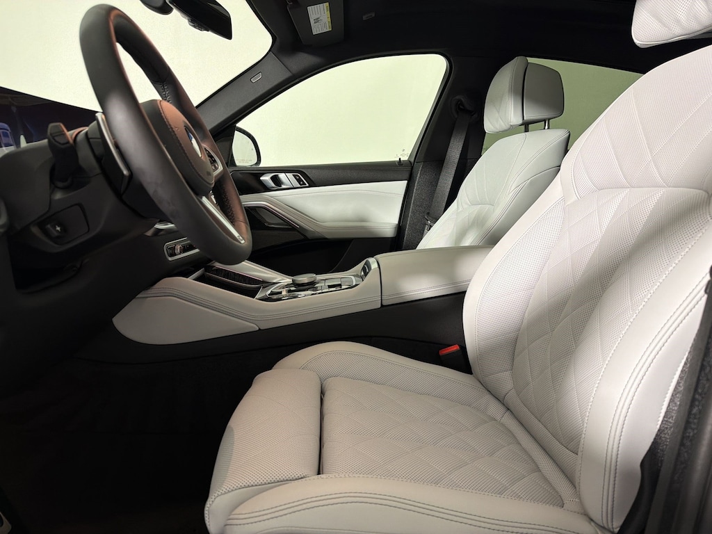 New 2027 BMW X6 xDrive40i SUV