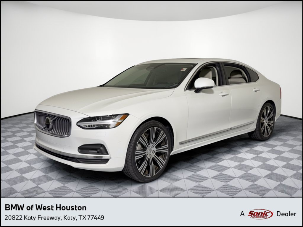 2025 Volvo S90 B6 Plus Sedan