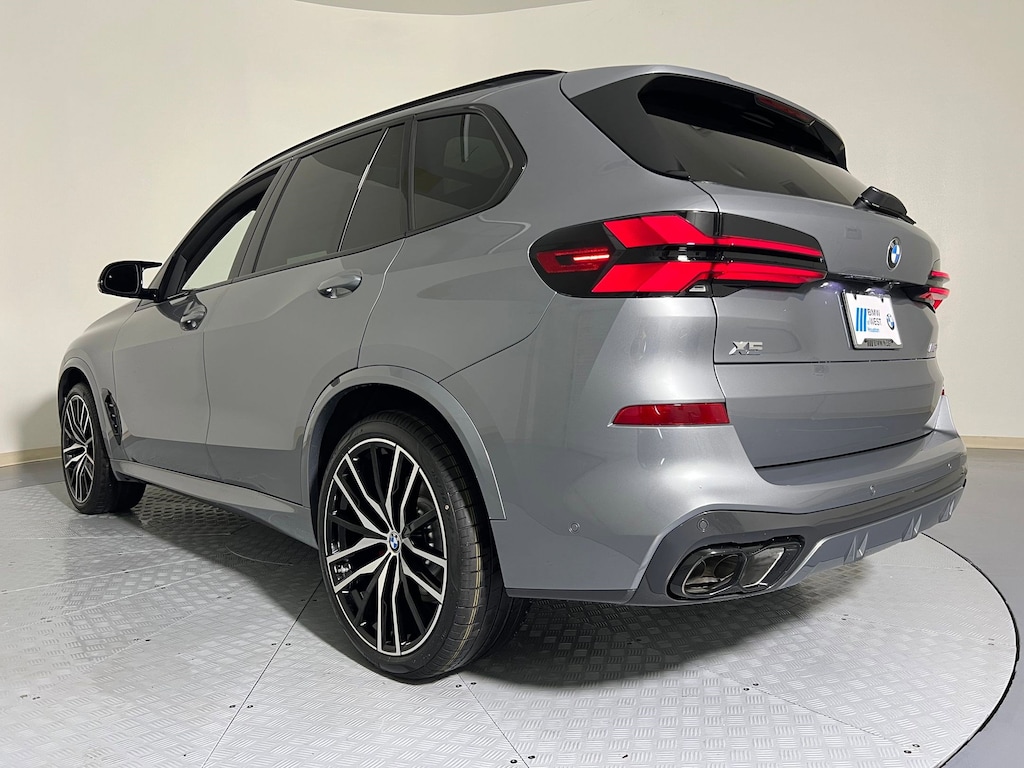 New 2026 BMW X5 M60i SUV