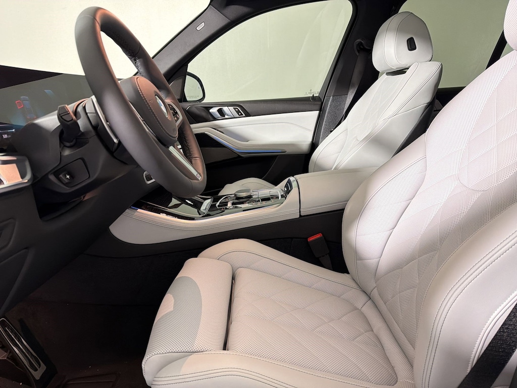 New 2026 BMW X5 sDrive40i SUV