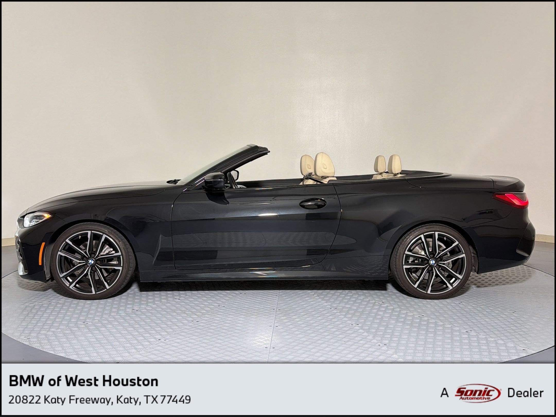 2024 BMW 4 Series 430i Convertible's photo