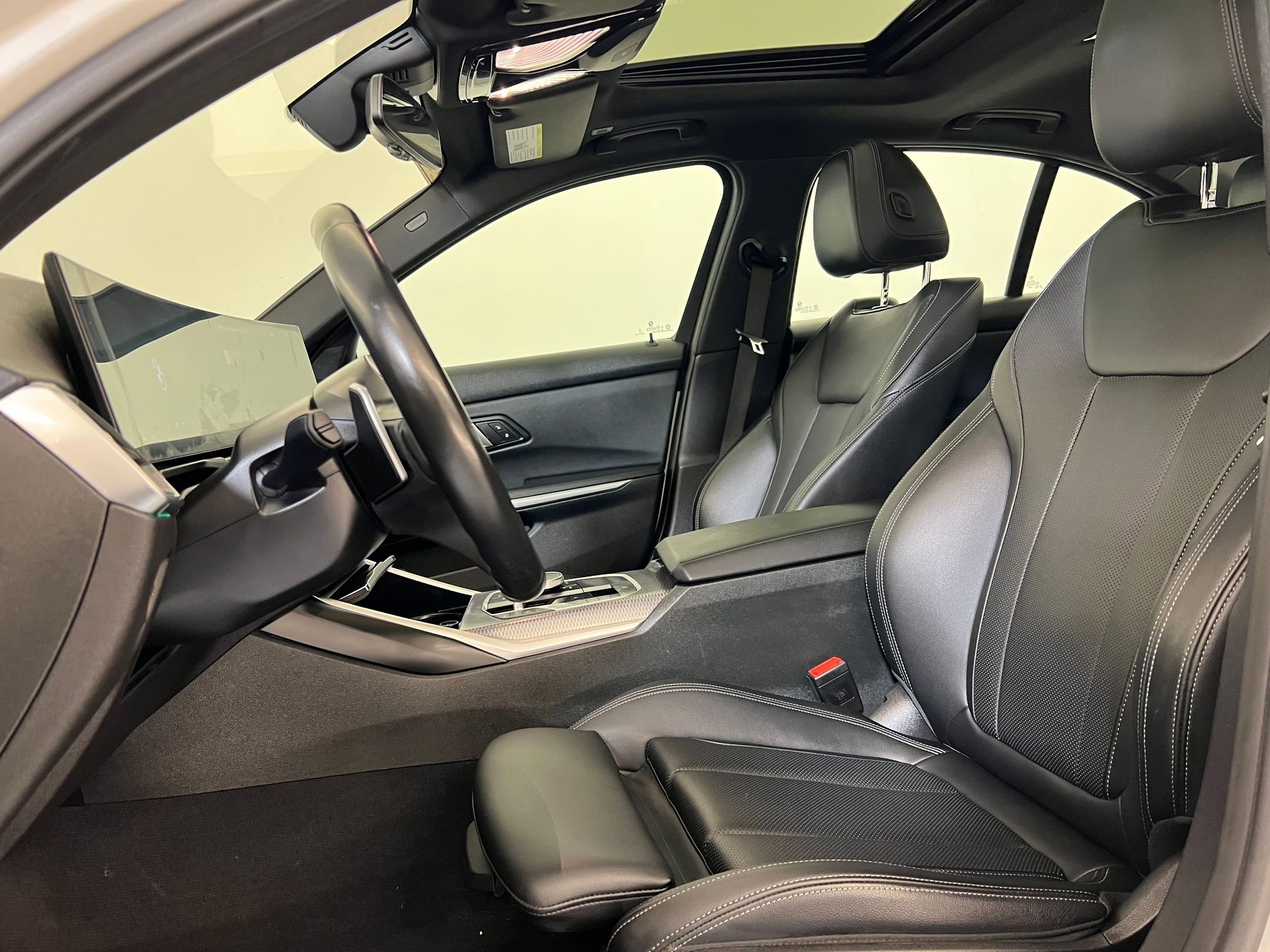 2024 Bmw 330i photo 4