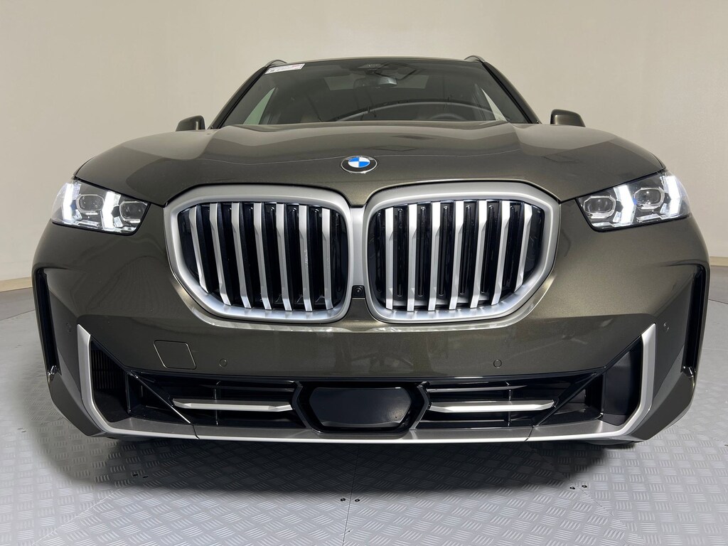 New 2026 BMW X5 sDrive40i SUV