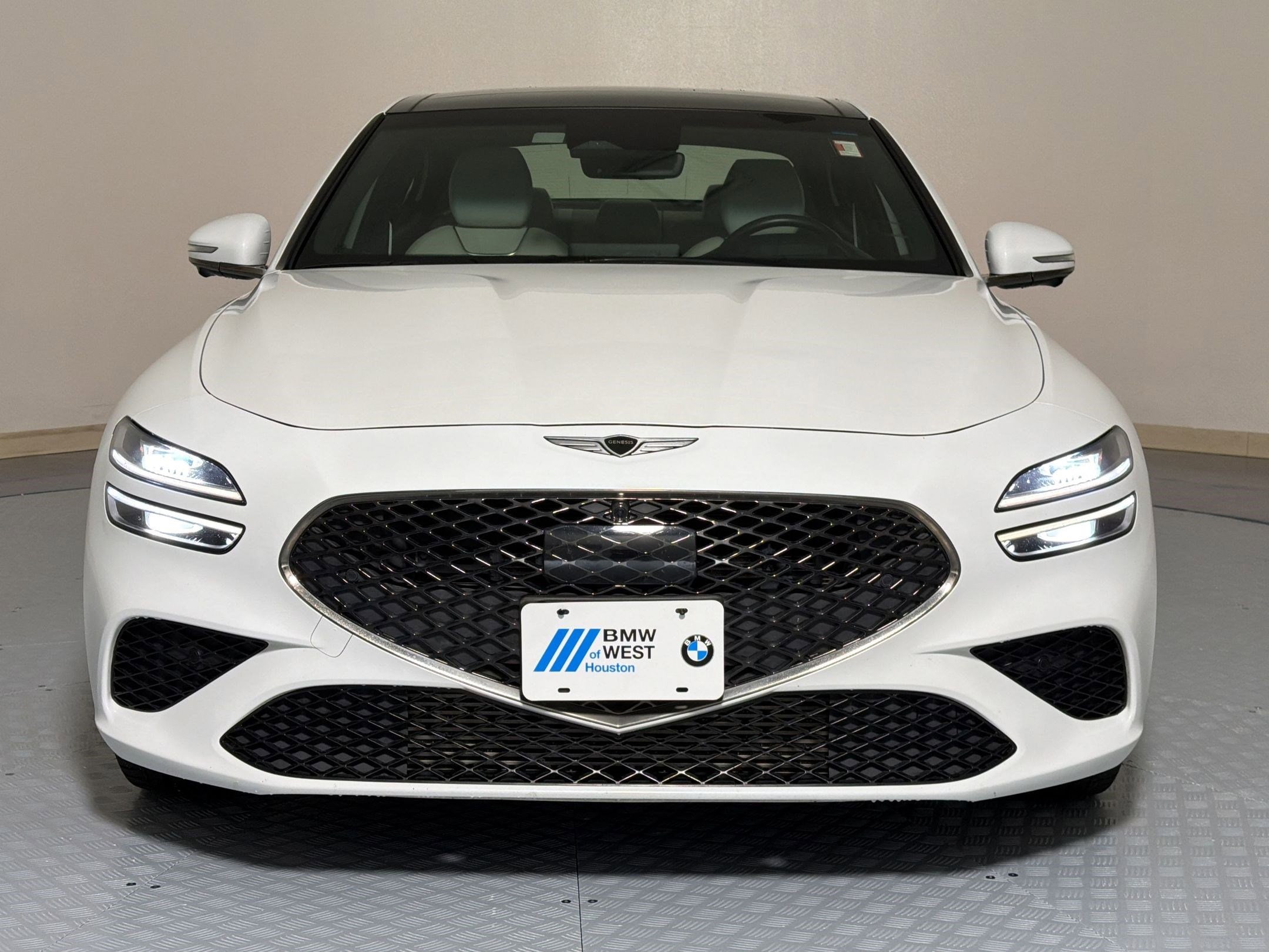 G70 3.3T Sport Prestige Sedan