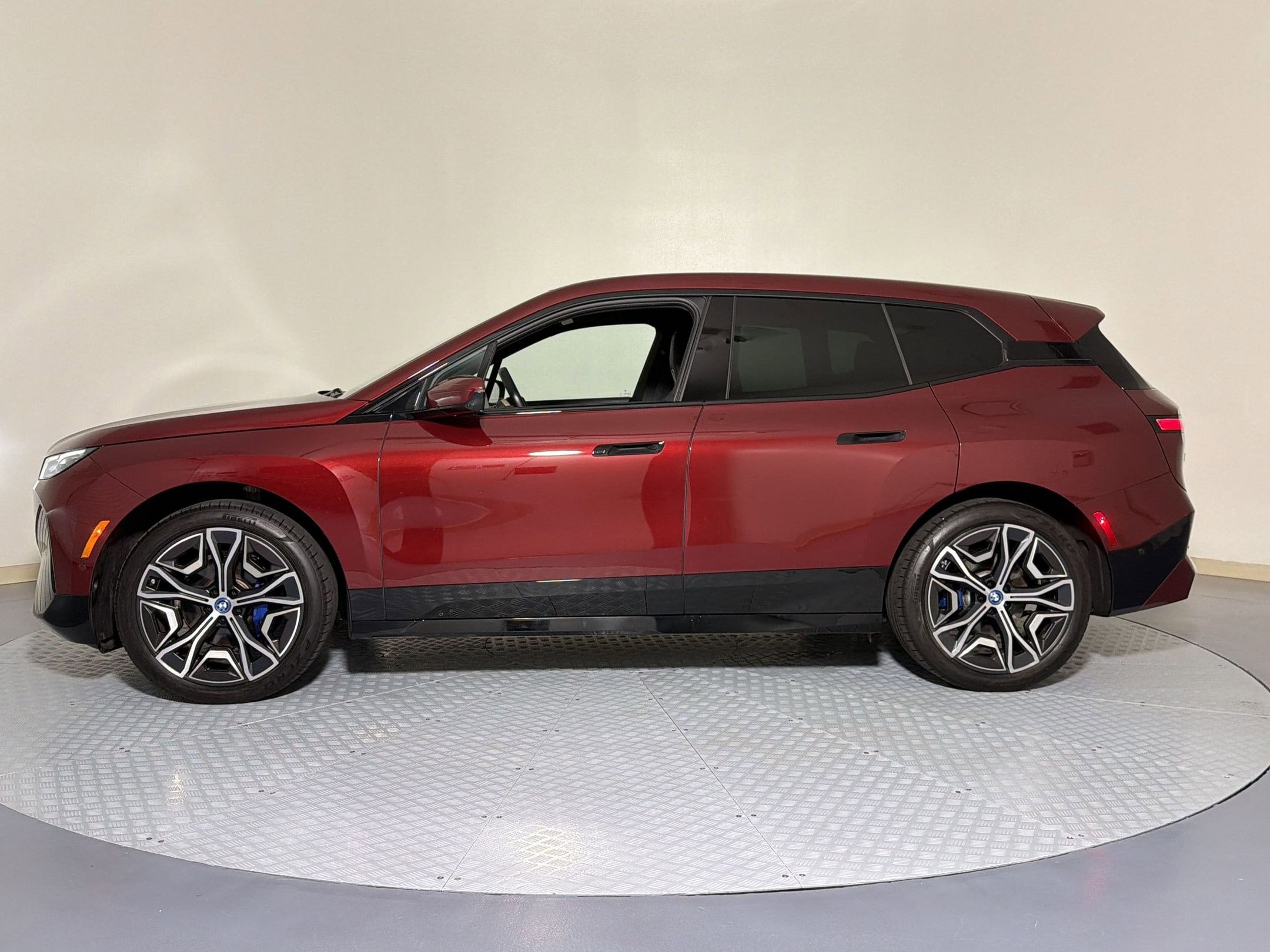 Certified 2024 BMW iX Base with VIN WB523CF0XRCN30590 for sale in Katy, TX