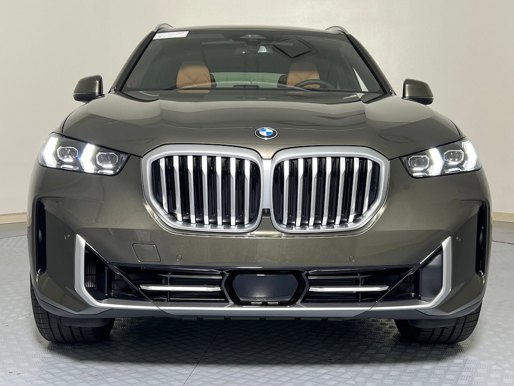 New 2026 BMW X5 sDrive40i SUV
