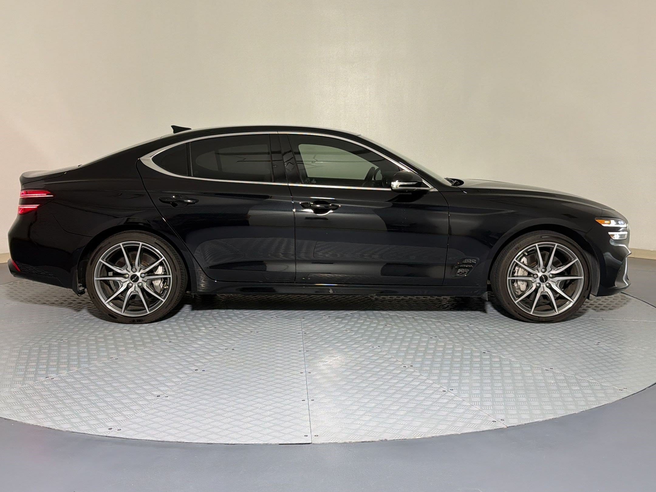 G70 2.5T Sedan