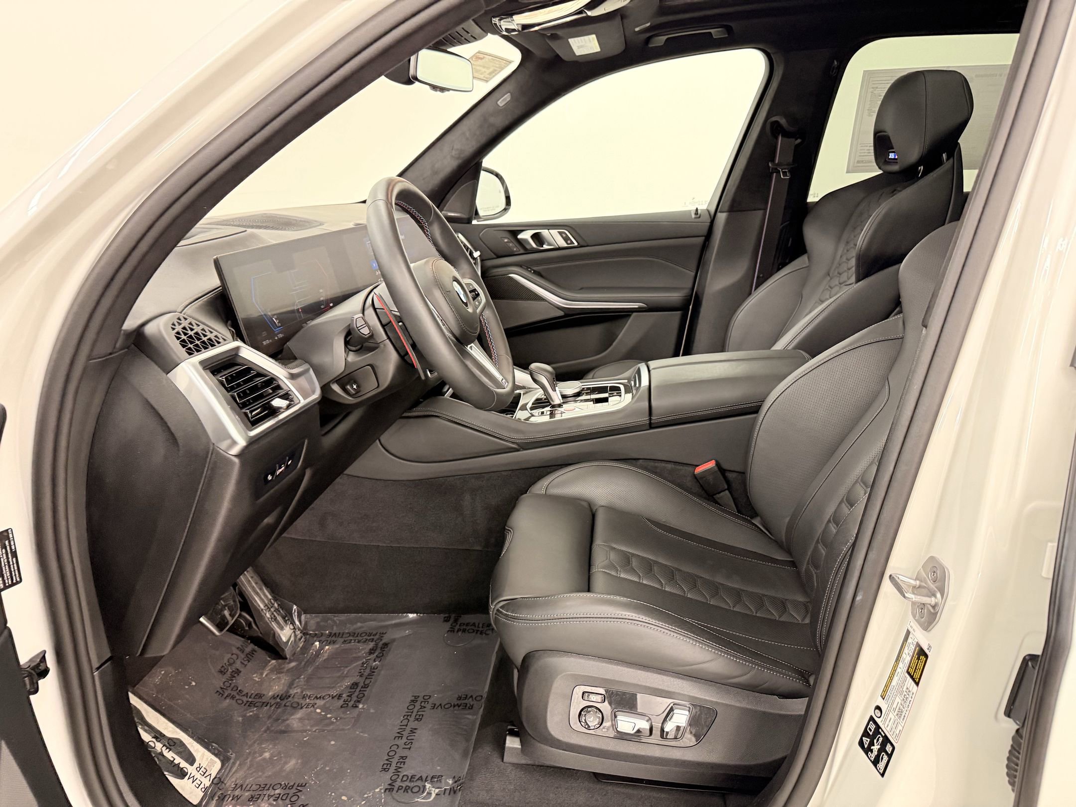 2025 Bmw X5 X5 M Competition photo 2