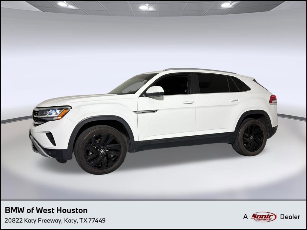 Used 2022 Volkswagen Atlas Cross Sport 2.0T SE w/Technology SUV