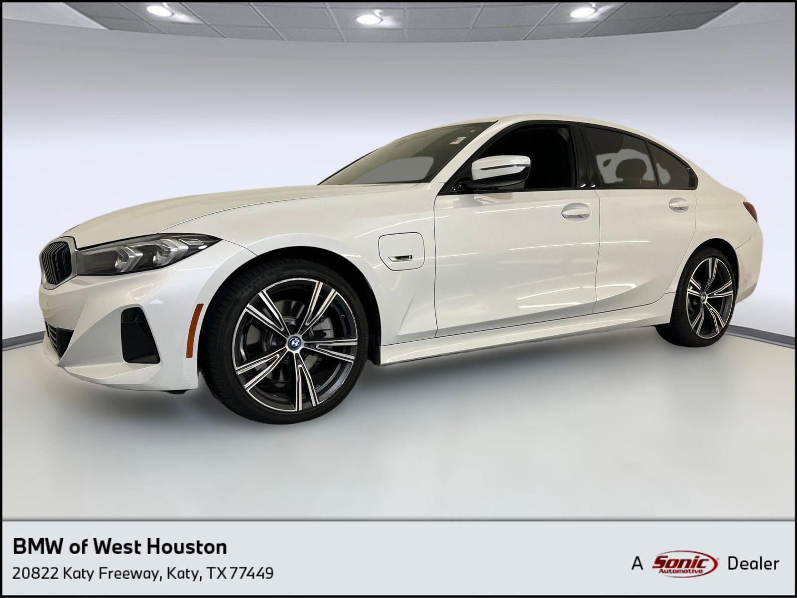 2023 BMW 3 Series 330e