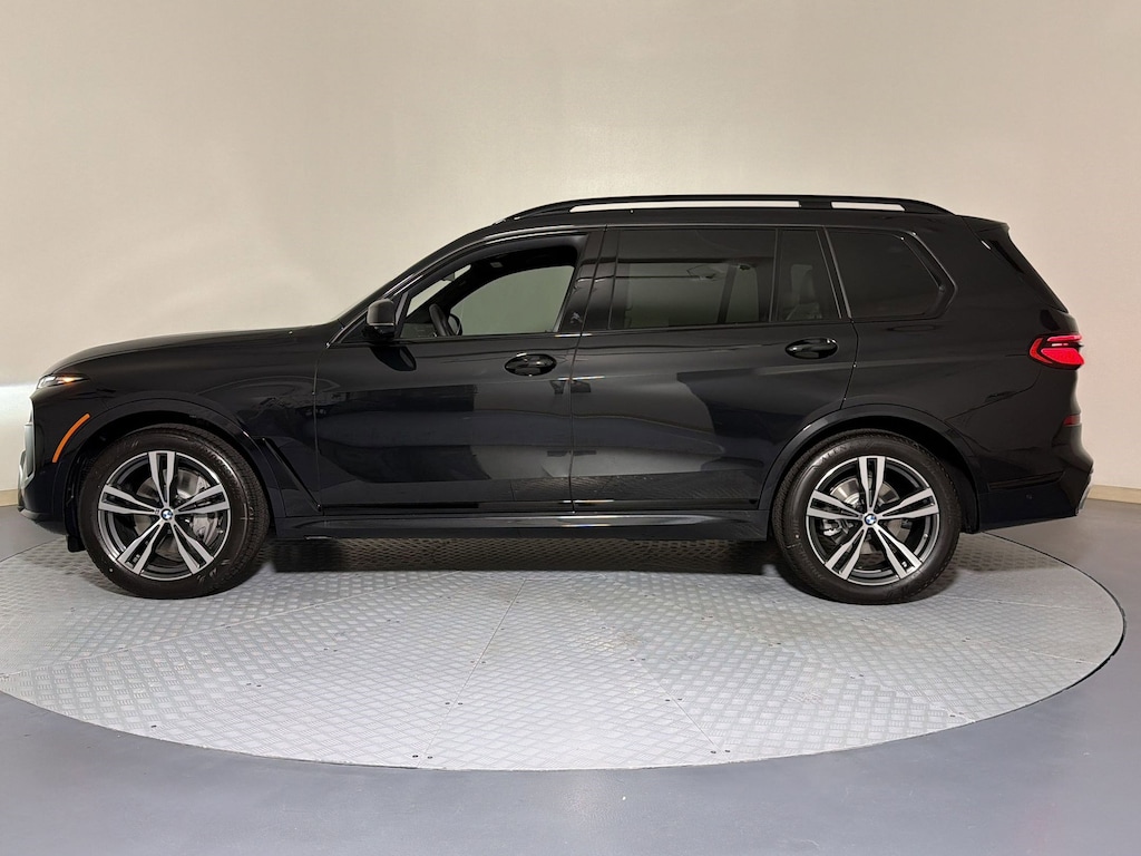 New 2027 BMW X7 xDrive40i SUV