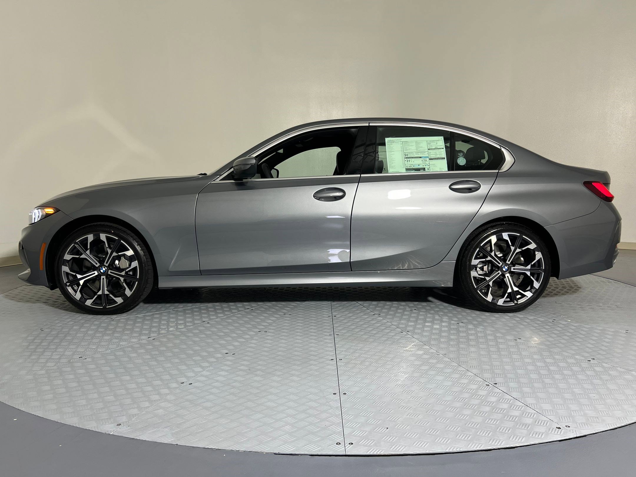 2026 Bmw 330i Sedan photo 2