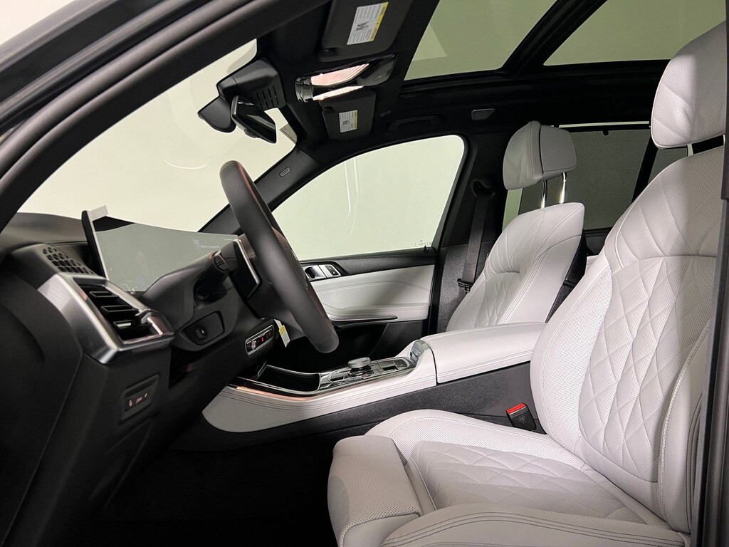 New 2026 BMW X5 M60i SUV