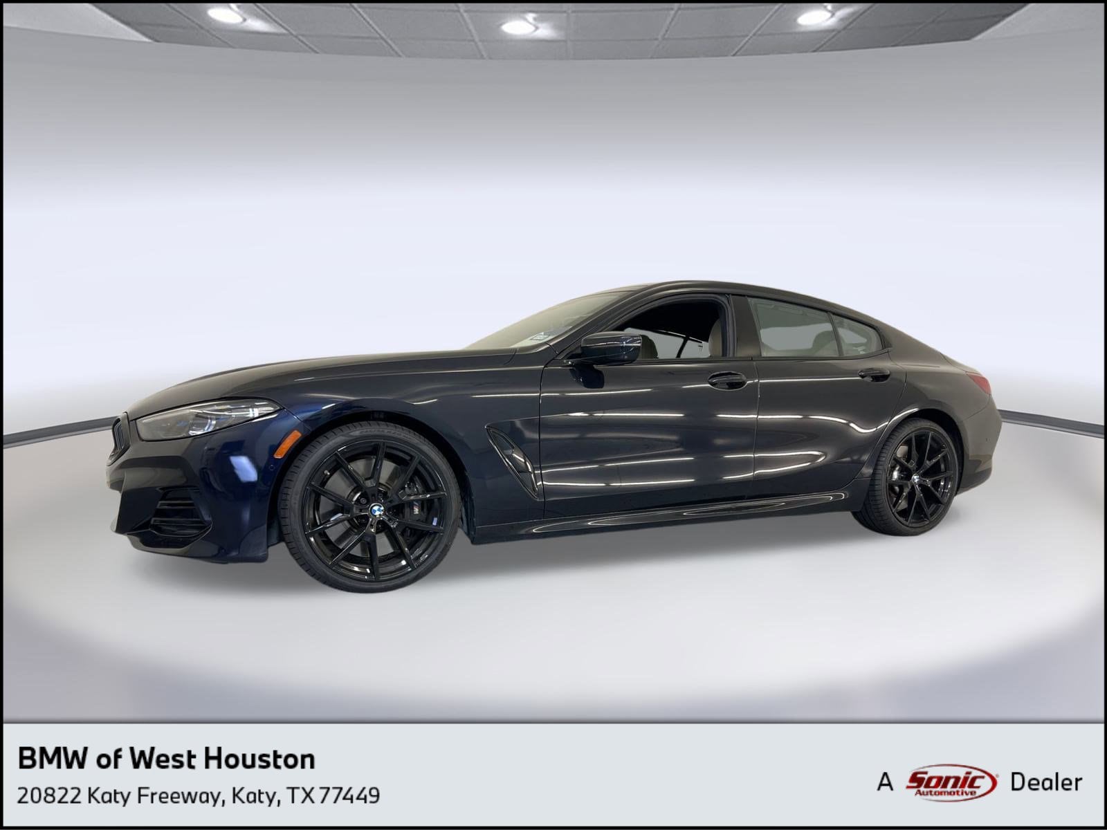 2023 BMW 8 Series 840i's photo