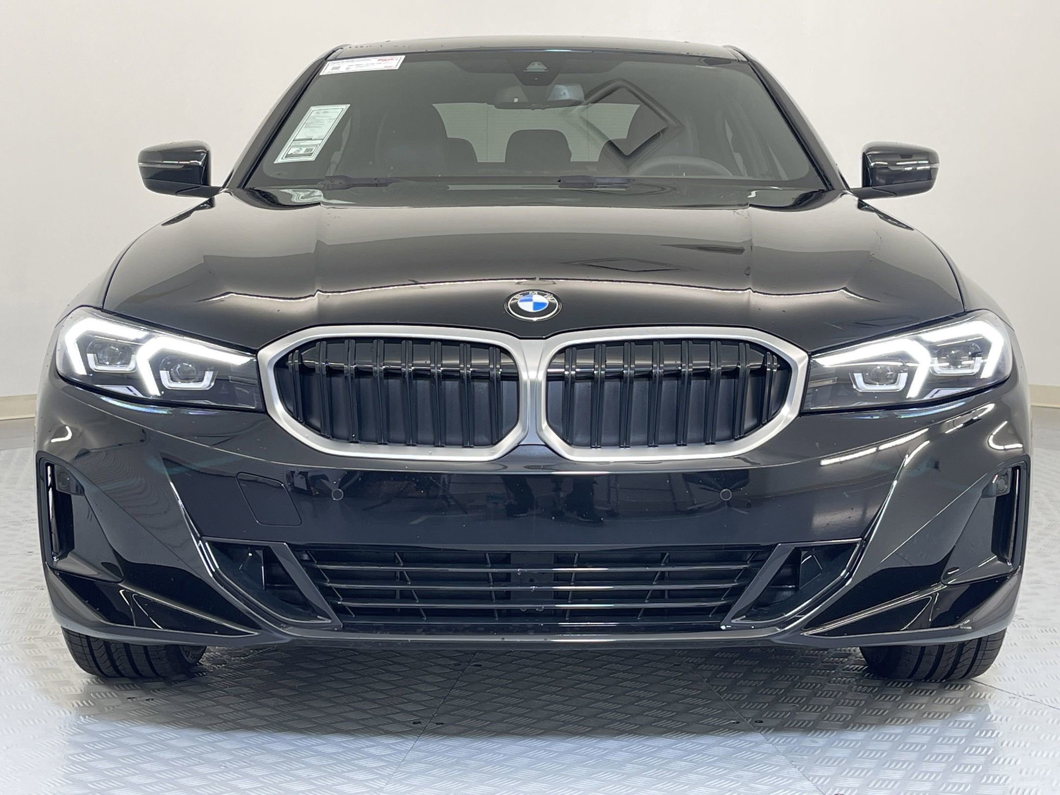 2025 Bmw 330i xDrive photo 4