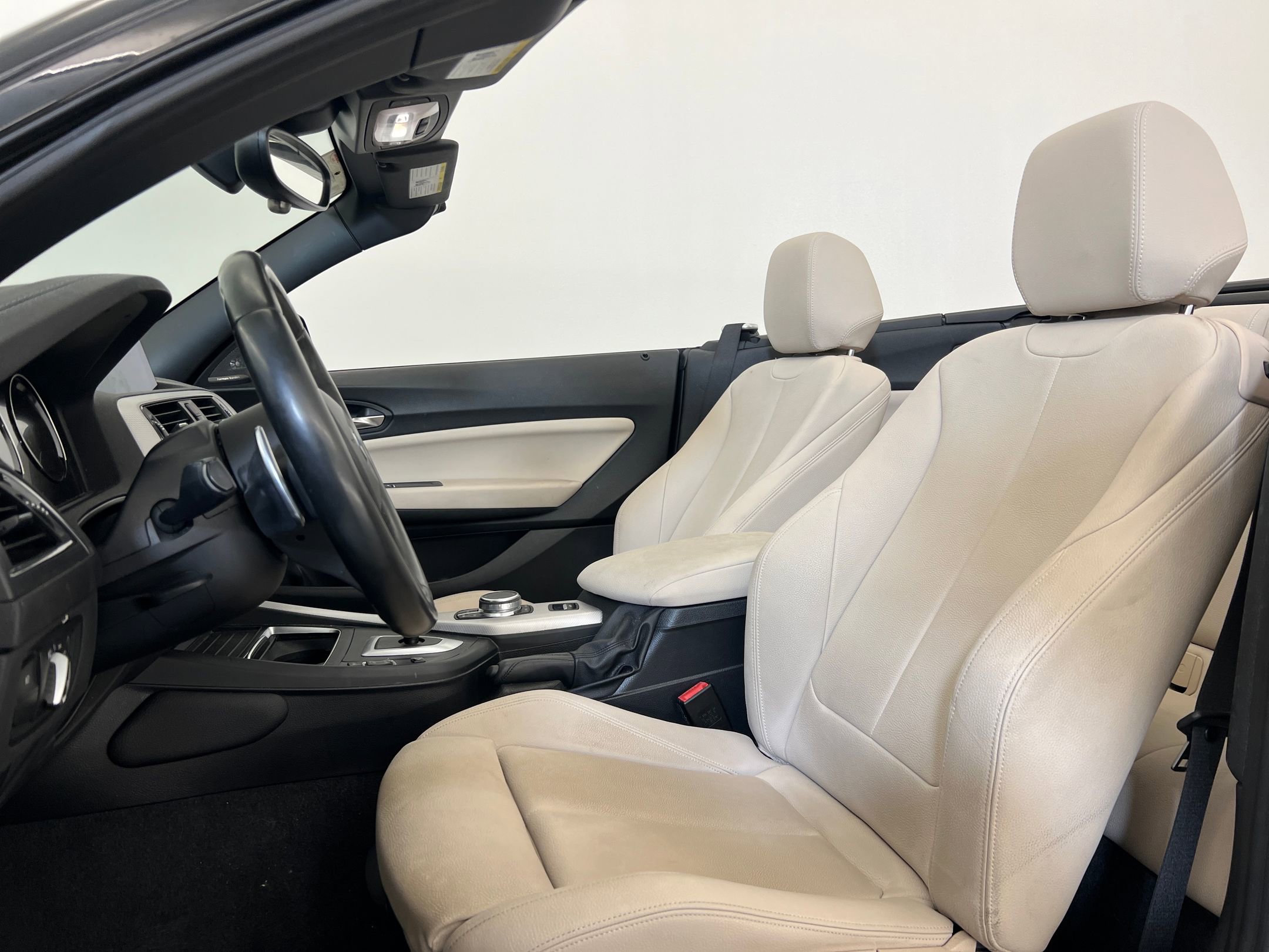 2020 Bmw 230i Convertible photo 4